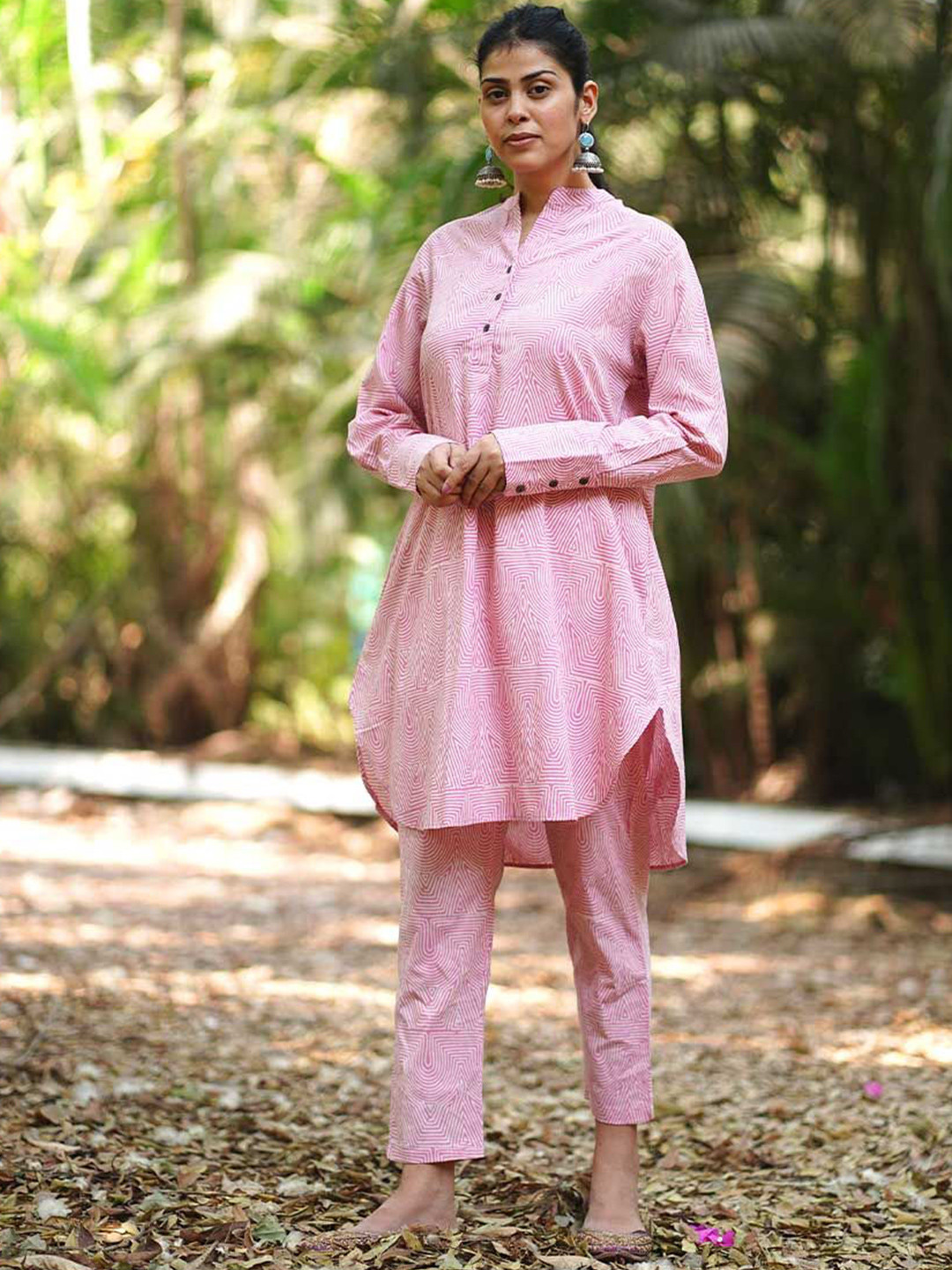 Chidiyaa Radiant Roses Blush Geometric Printed Pure Cotton Kurta With Trousers
