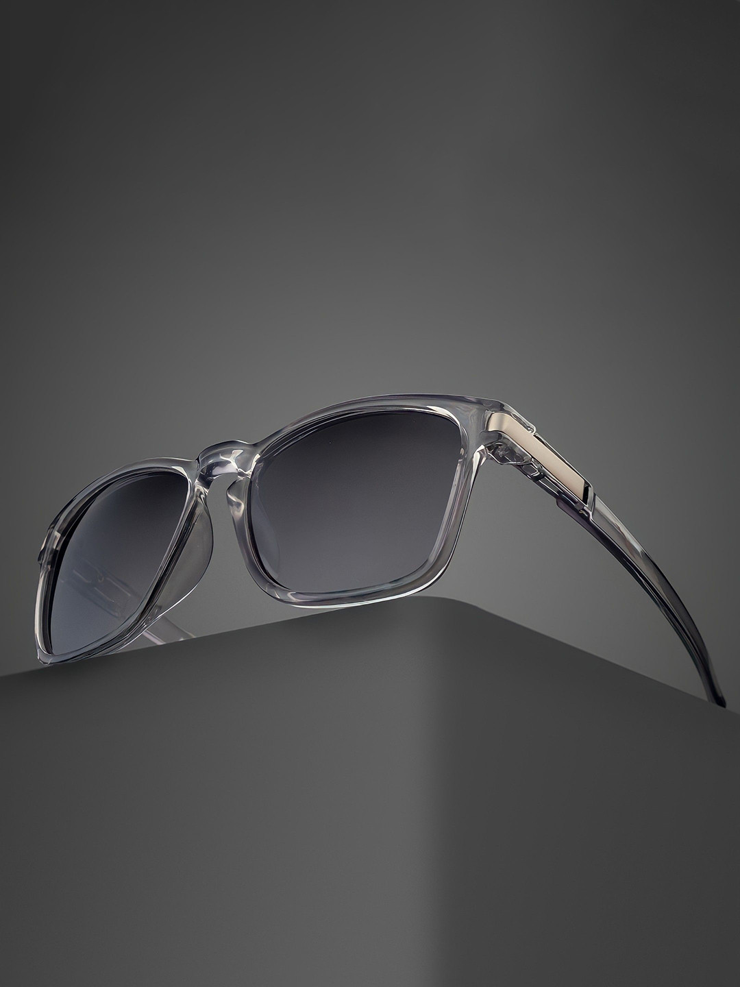 AFERELLE Unisex Polarised Square Sunglasses RGLOSGREYBLK