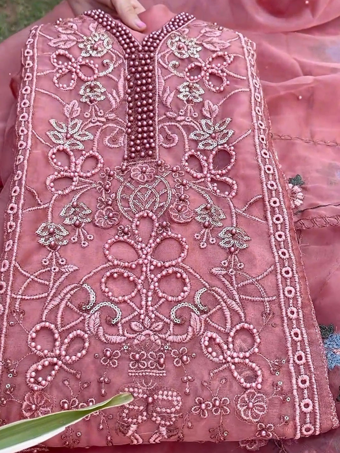 27 Drapes Floral Embroidered Sequinned Organza Unstitched Dress Material