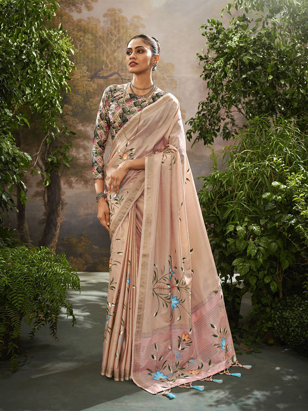 MAHALASA Ethnic Motif Printed Tissue Saree