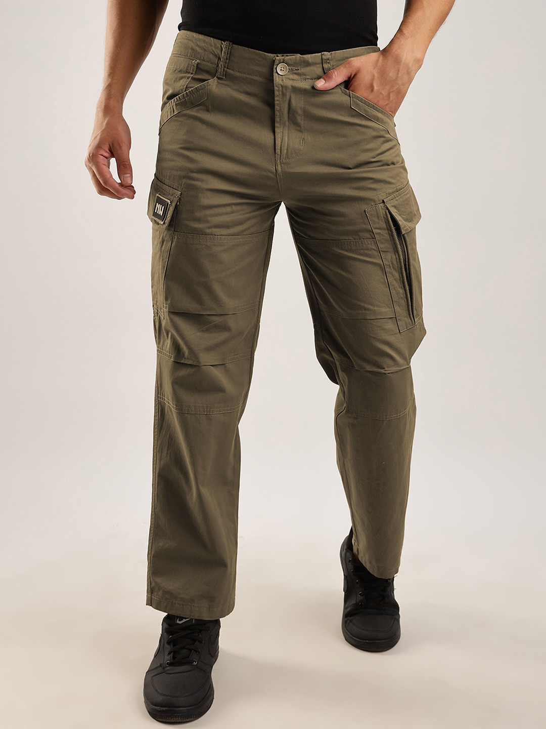 THE BEETEL HOUSE Men Relaxed Fit Heavy Air Cargos Trousers