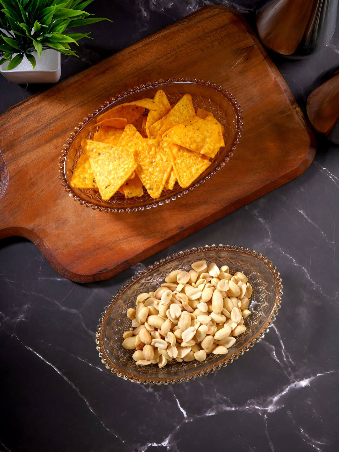 Aura Gold-Toned 2025 2 Pieces Oval Glass Cut Designed Serving Bowls