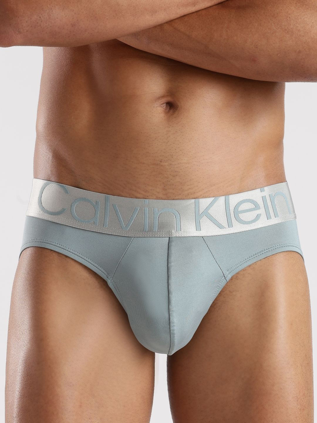 Calvin Klein Underwear Men Low Rise Basic Briefs FA25NB3073SGL-3-Lead