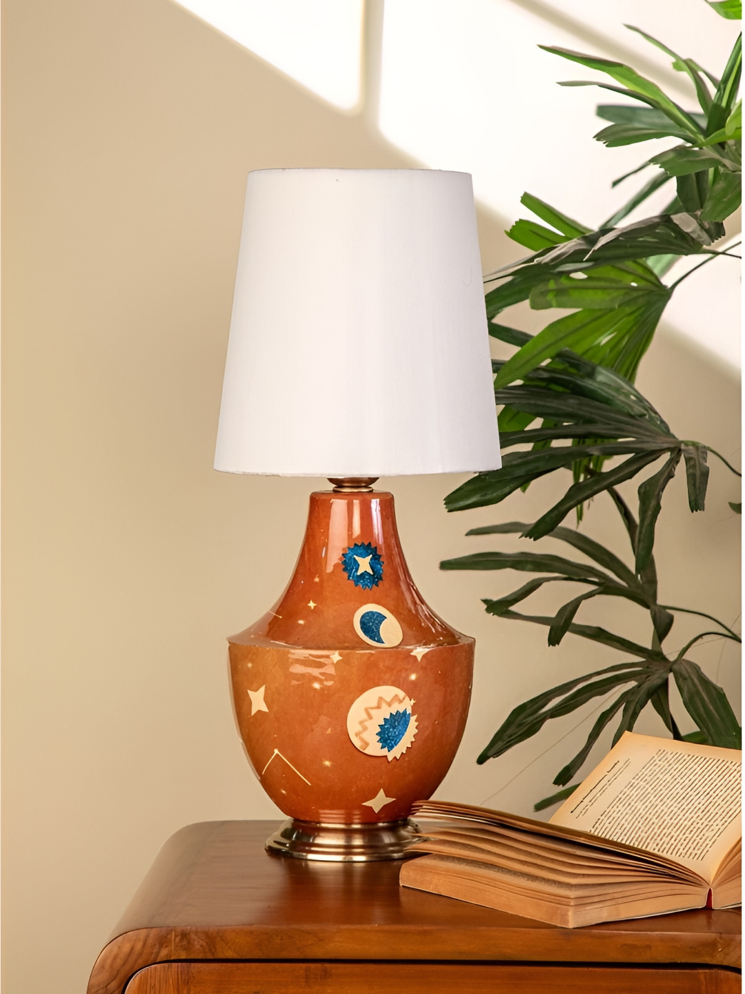 FREEDOM TREE Orange & White Printed Metal Abstract Shaped Metal Table Lamp