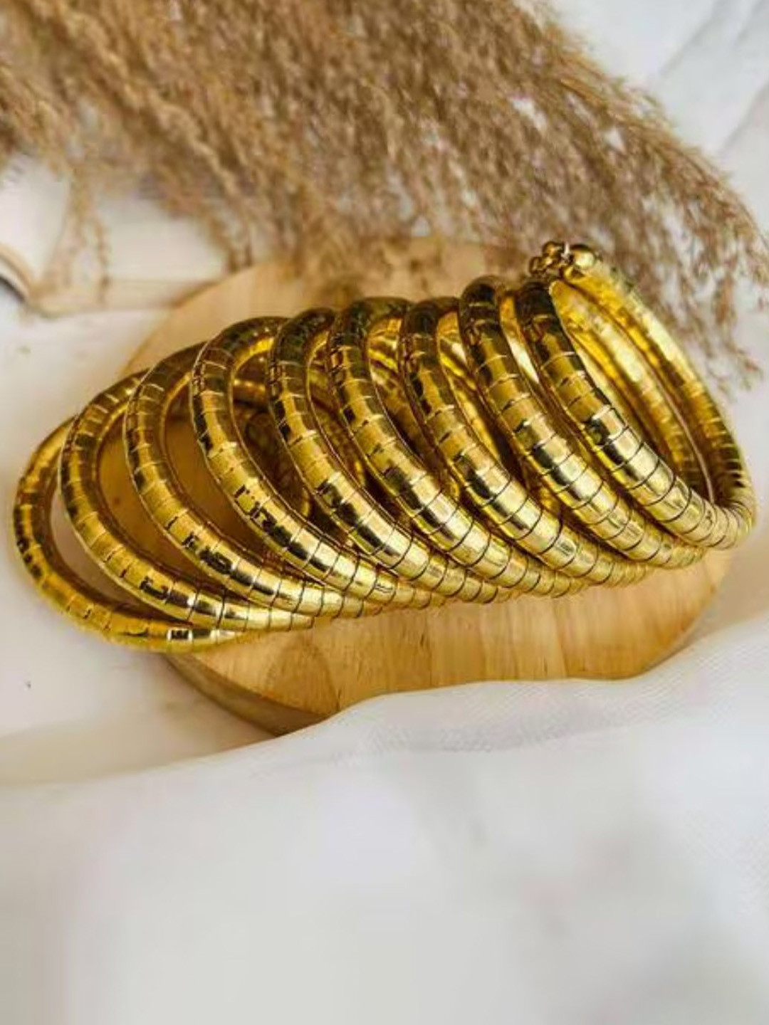 Sangria Women Handmade Gold Plated Spiral Bangle