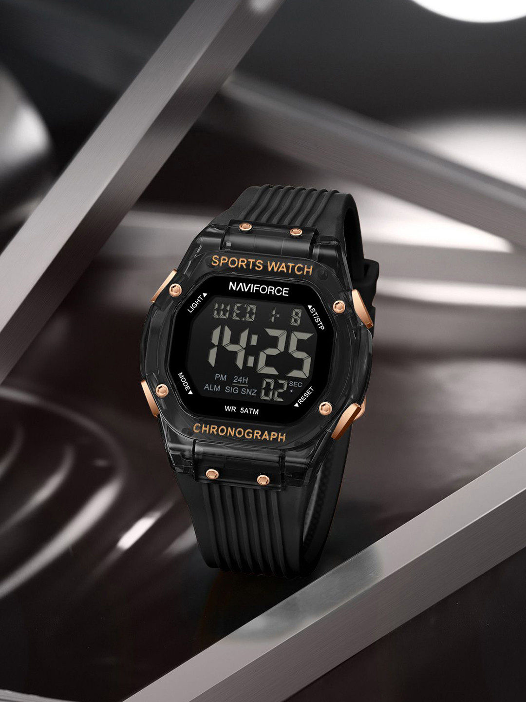 Naviforce Men Patterned Dial Multi-function Digital Watch NF7113_B RG