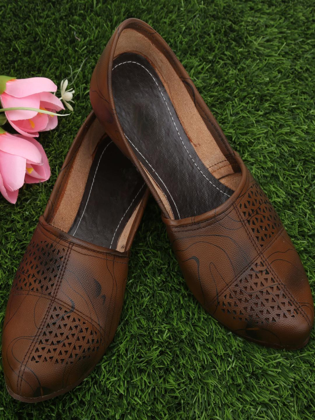 RRJ Men Perforations Mojaris