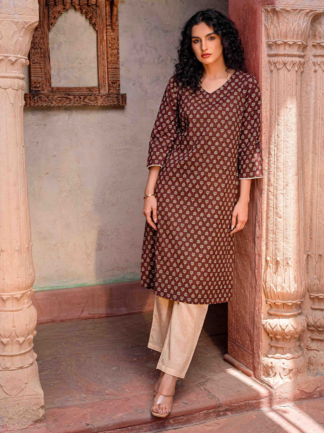 indy Raaga Women Ethnic Motifs Printed Daily Cotton Straight Kurta