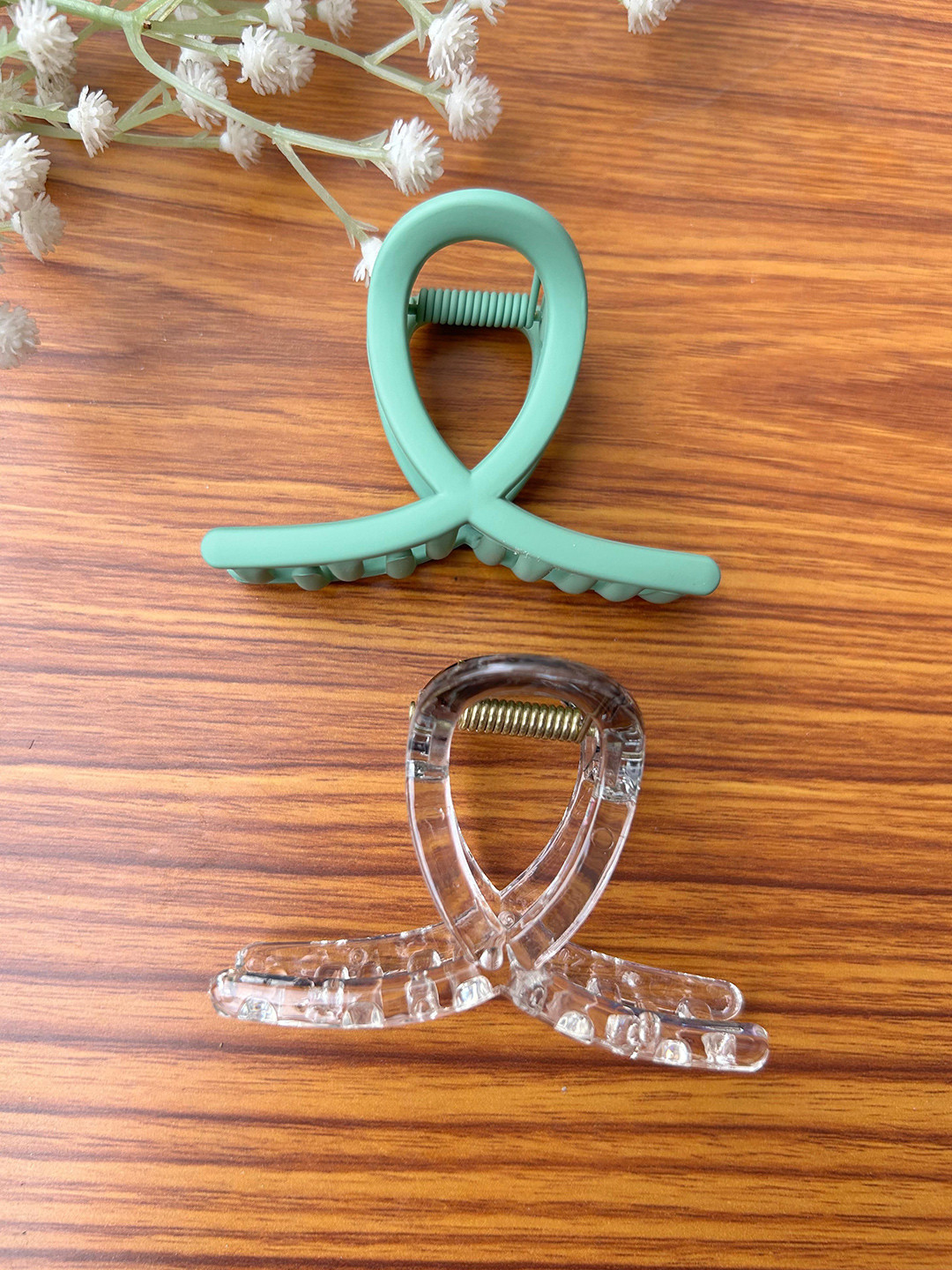 Radhya Accessories Hair Claws Set Pack of 2