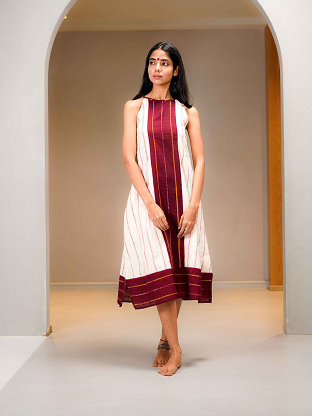 Prathaa Women Cotton White and Maroon Khesh A-Line Dress