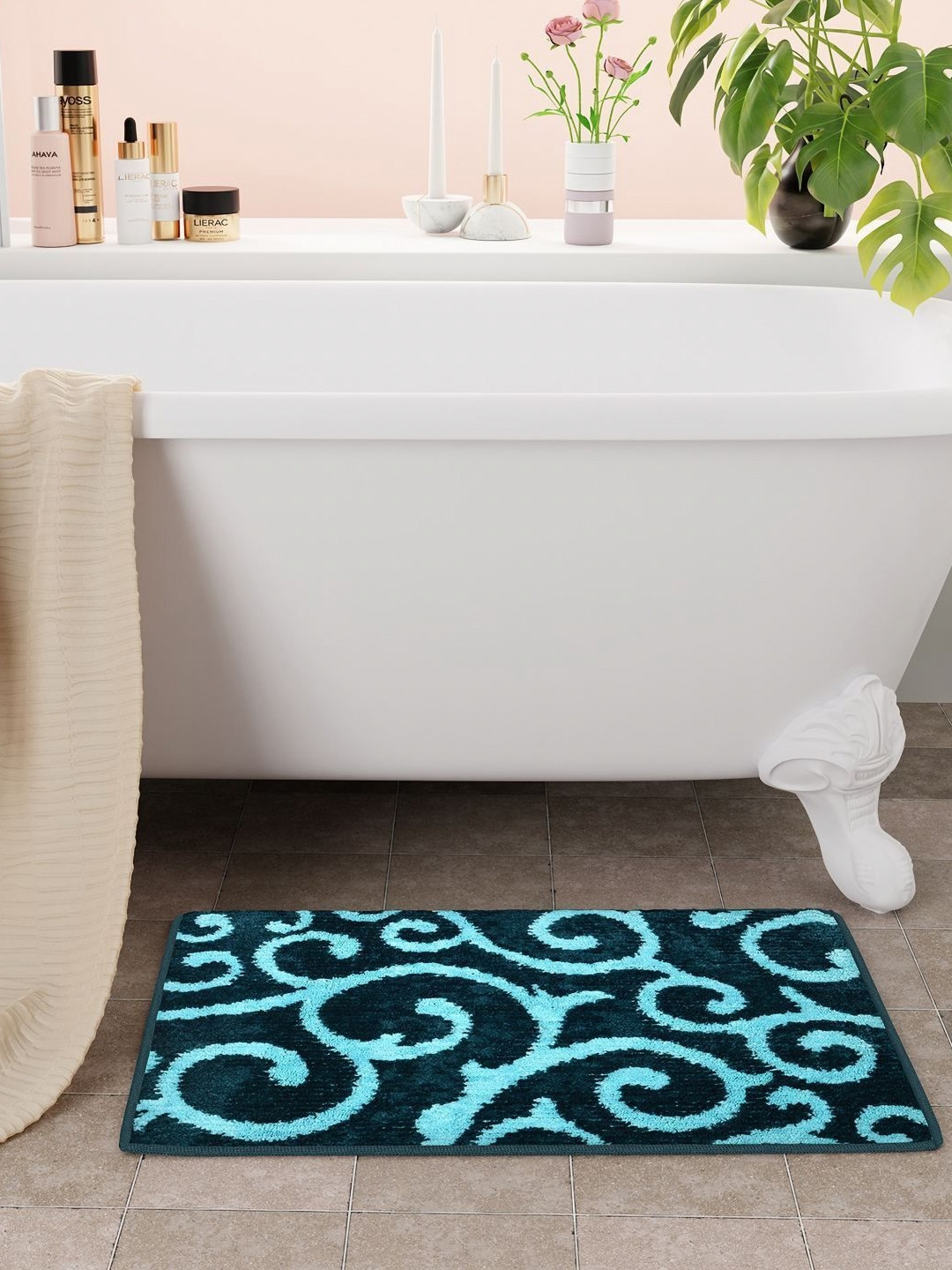 Bichauna Divine Black & Blue Printed Anti-Skid & Non-Slip Rectangular 1300-GSM Bath Rug
