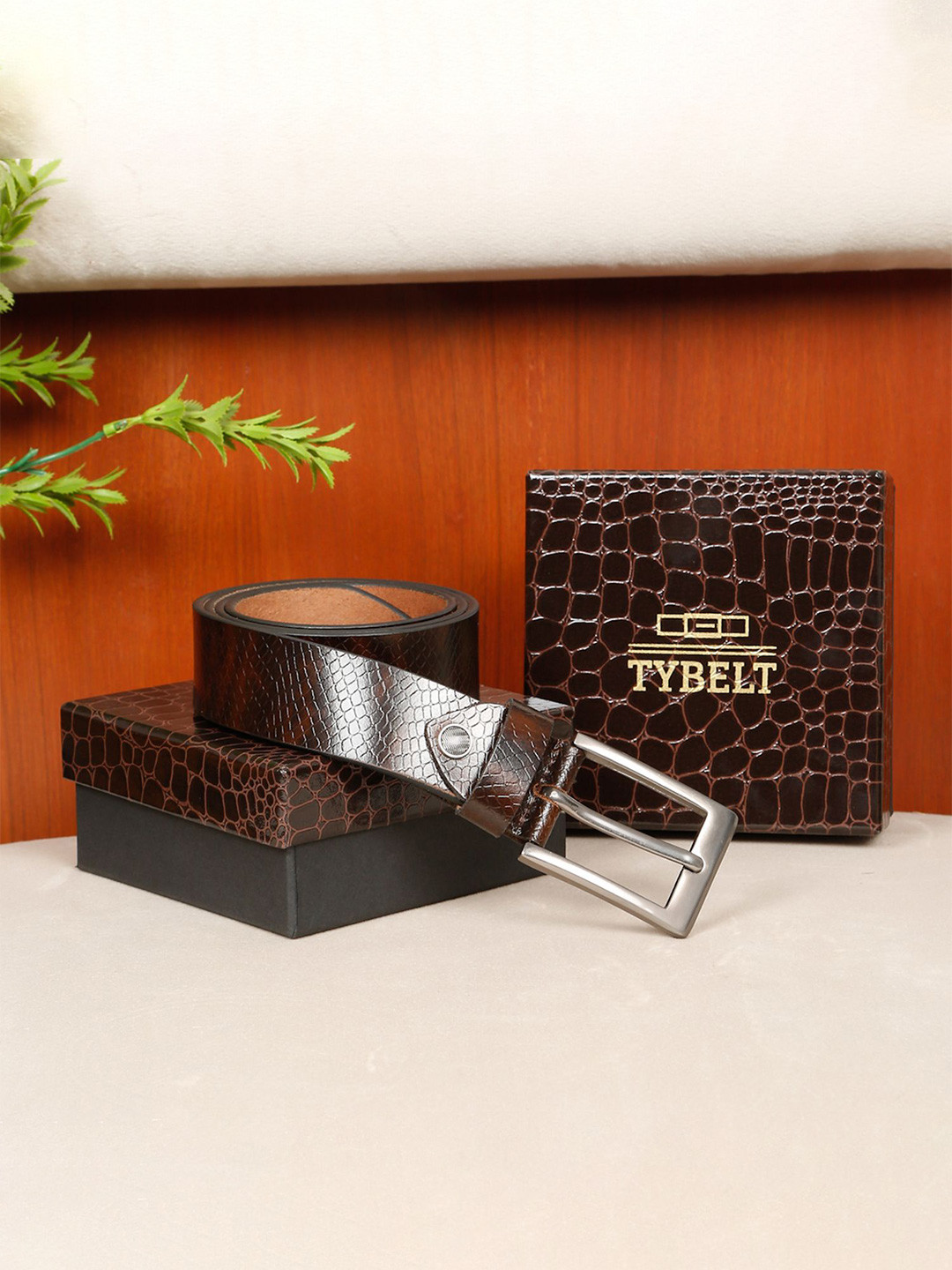 TYBELT Men Textured Spanish Leather Belt