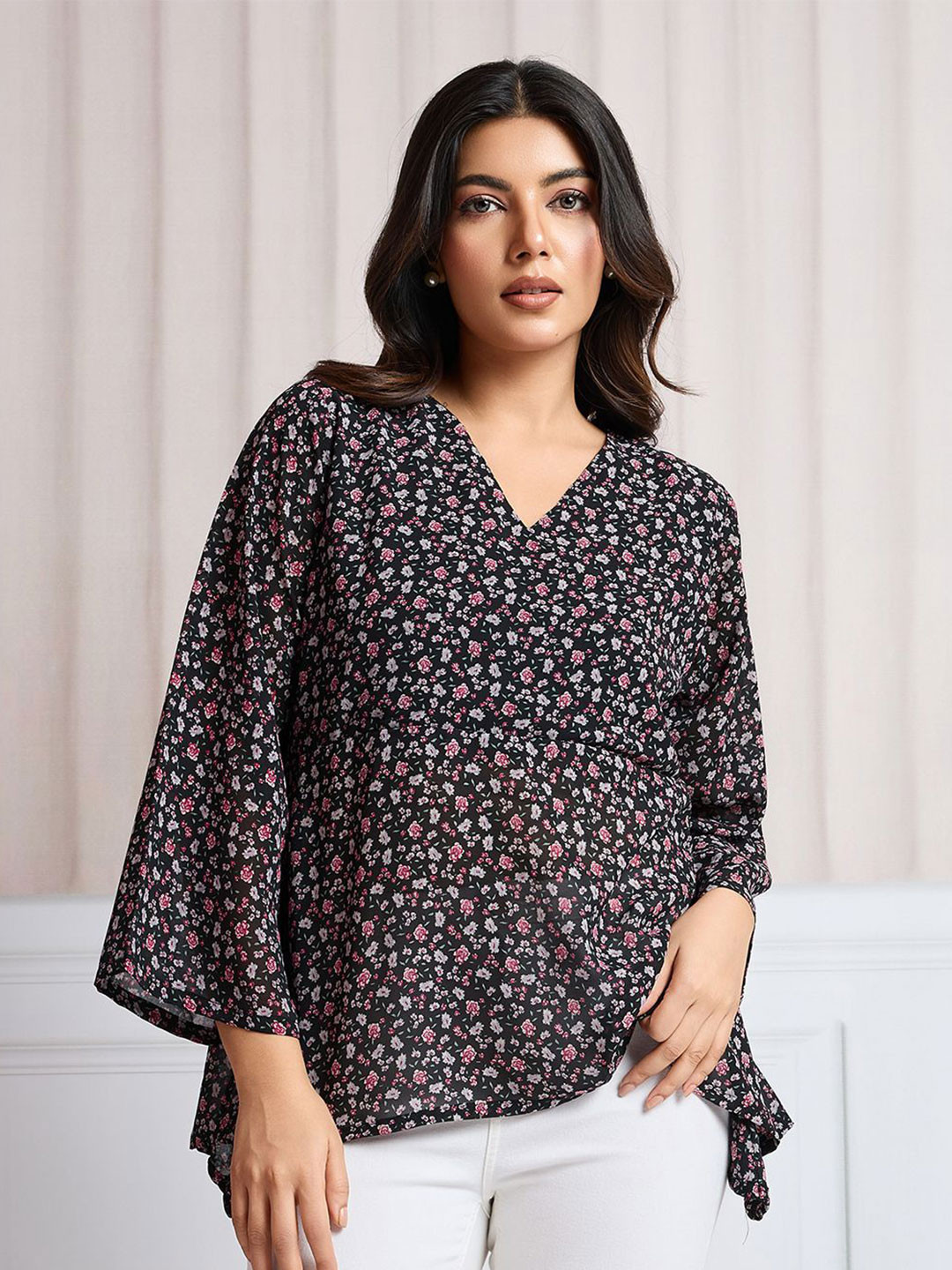 TATER GARMENTS Women Floral Printed Flared Sleeves Top