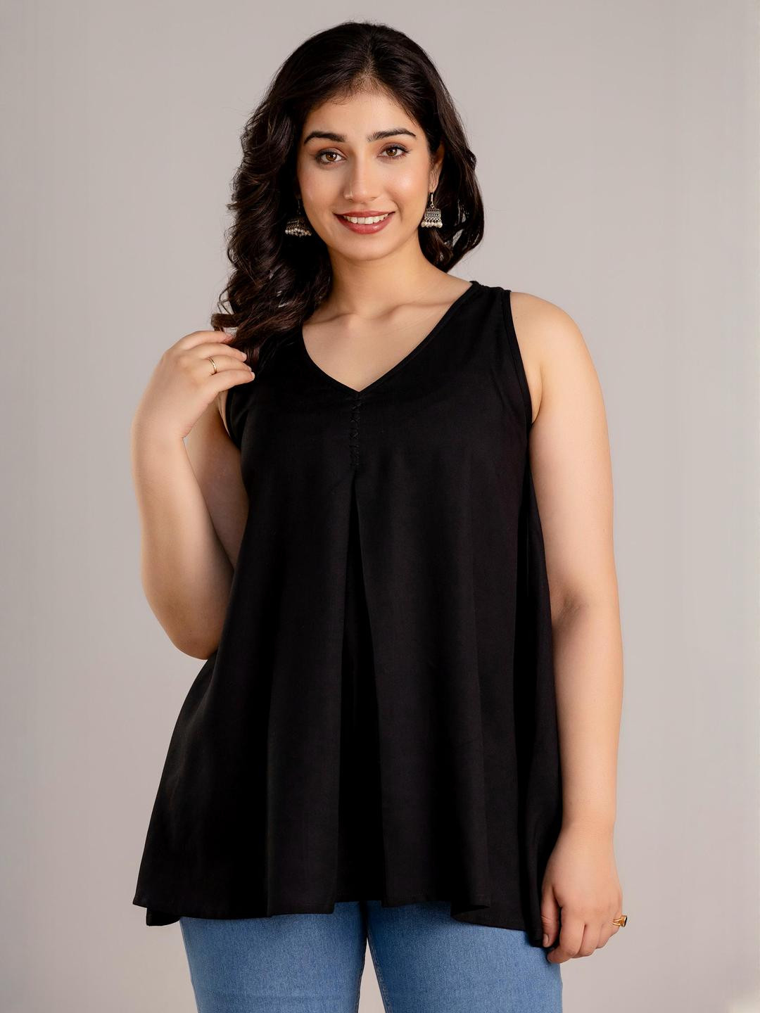 RAISHREE Women V-Neck Top