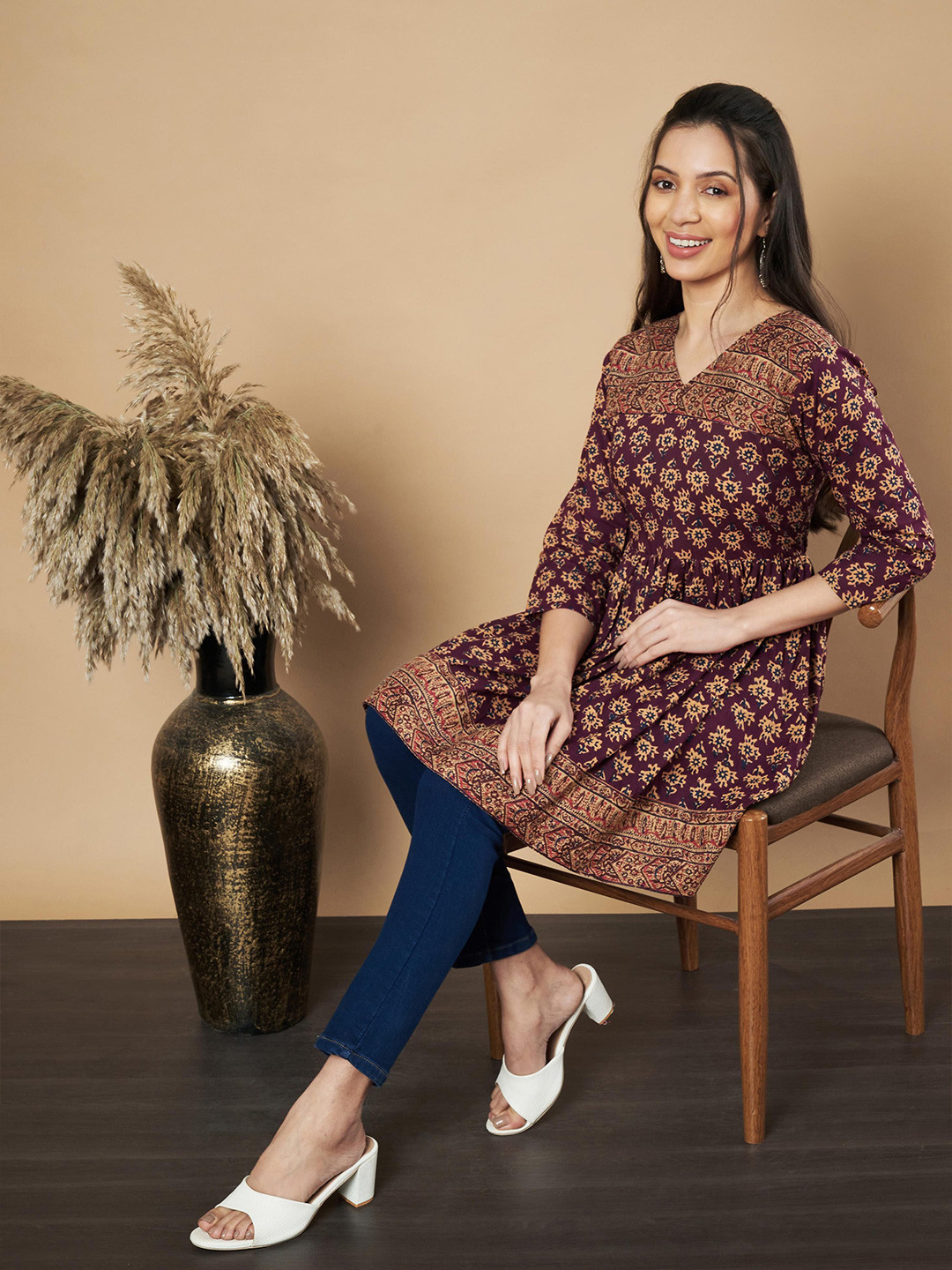 GULMEHAK Women Floral Printed V-Neck Cotton Tunics