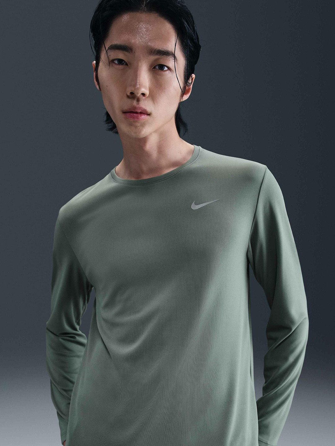 Nike Miler Men Dri-FIT UV Long-Sleeve Running T-shirt