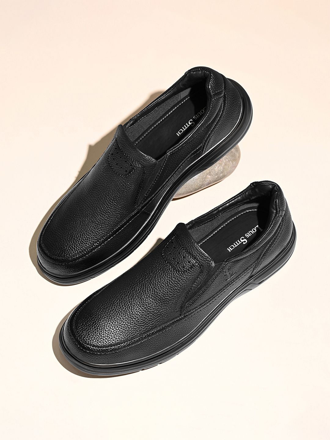 LOUIS STITCH Men Jet Black Milled Lightweight Slip-On Moccasin