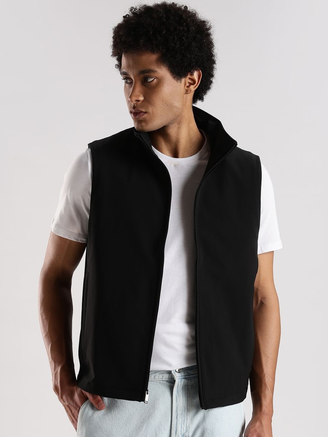 Calvin Klein Jeans Men Solid Mock Collar Gilet Jacket