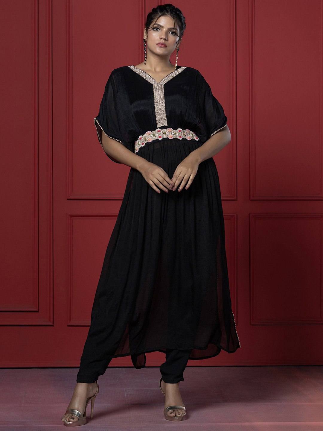 GloballyRonakRBafna A-line Beads And Stones V-Neck Kurta