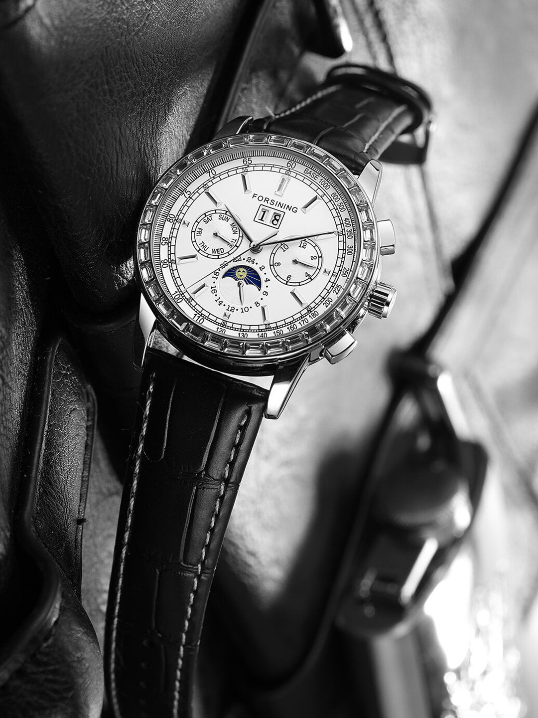 FORSINING Men Waterproof Automatic Watch with Moon Phase & Calendar Feature