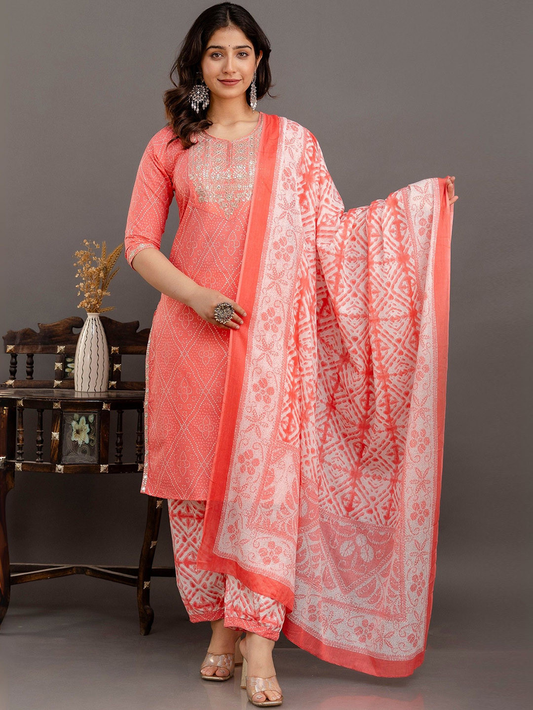 Vnyashri Bandhani Printed Pure Cotton Notch Neck Straight Kurta With Salwar And Dupatta