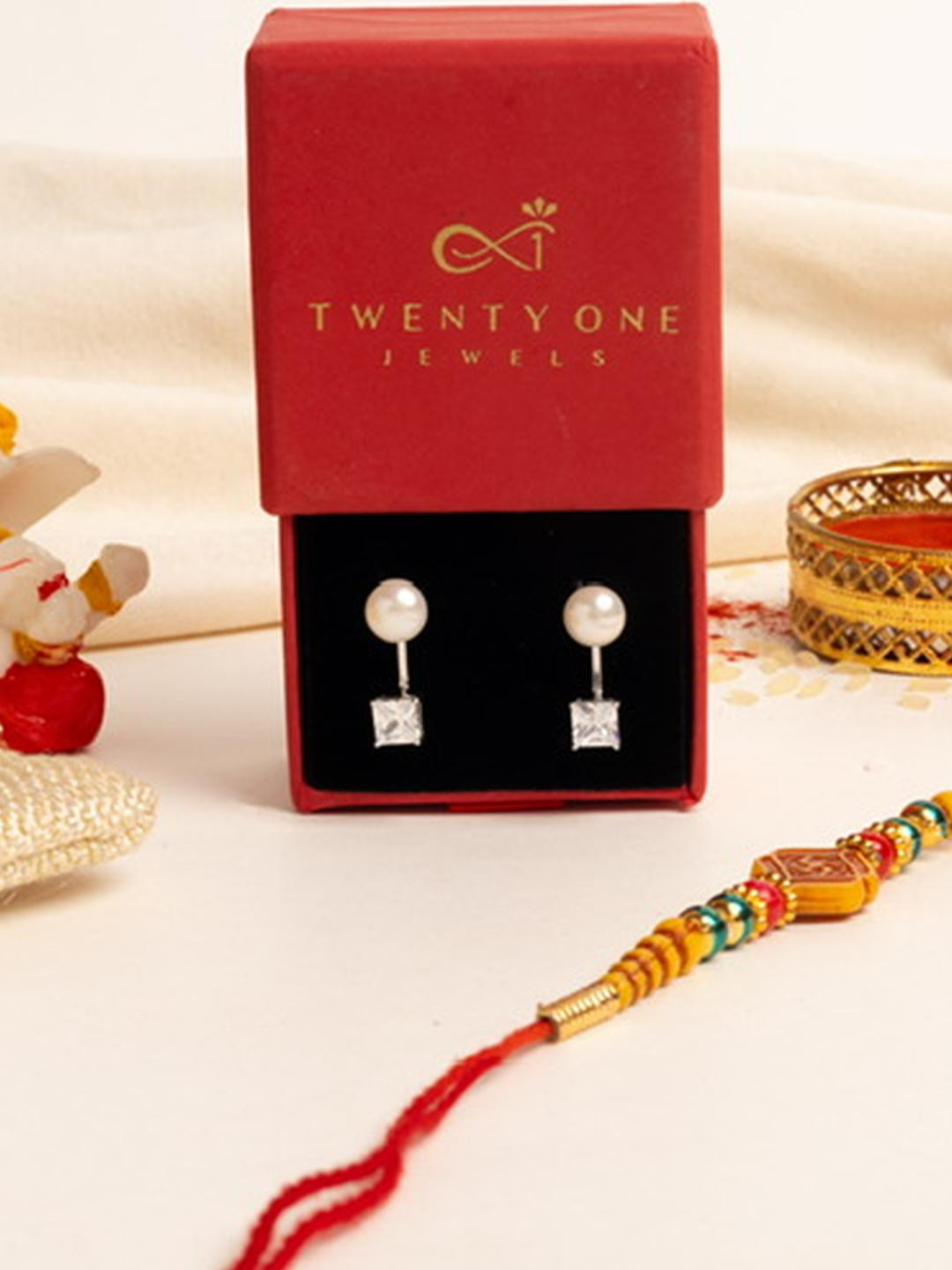 Detachable Pearl and Princess Cut Solitaire 925 Silver Studs