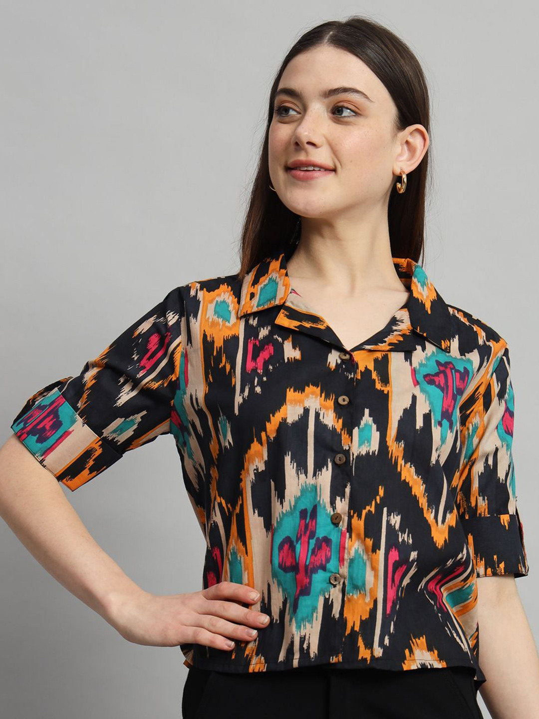 Ravaiyaa Women Ikat Print Roll-Up Sleeves Cotton Shirt Style Crop Top