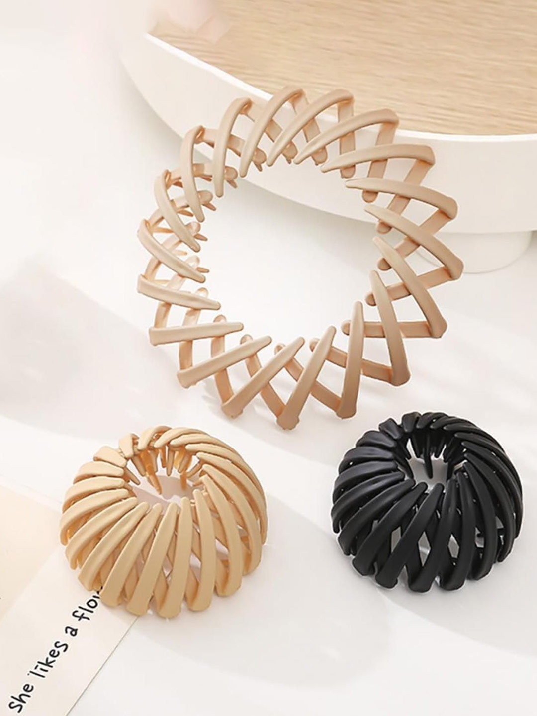 DN Creation Set Of 2 Birds Nest Hair Clips