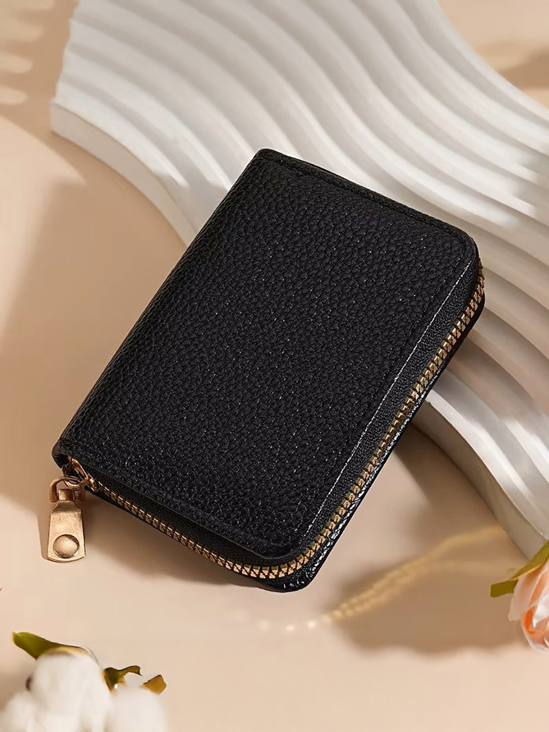 Provogue Men Textured Zip Around Card Holder
