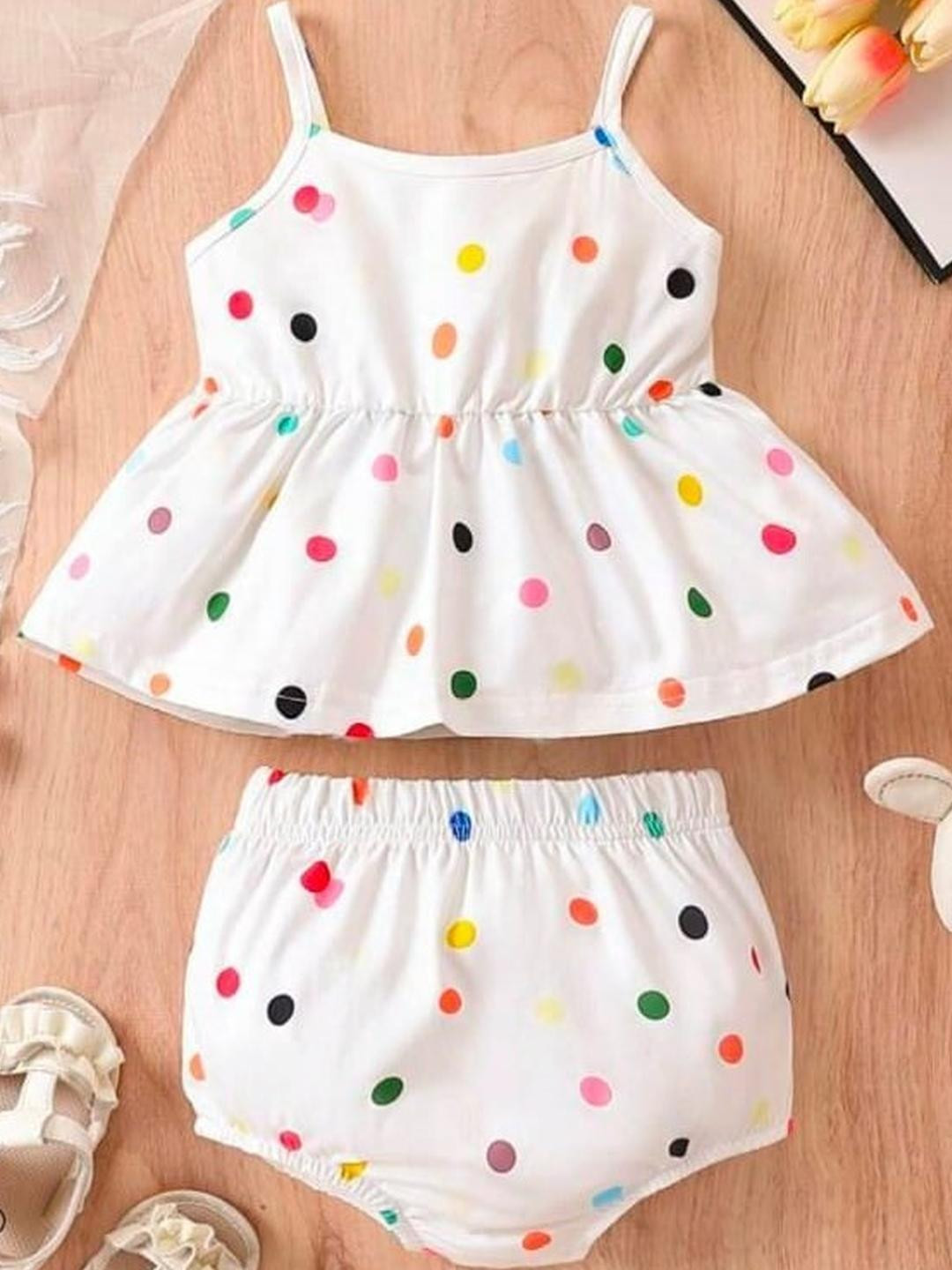ELPIXIE FASHION Girls White Clothing Set