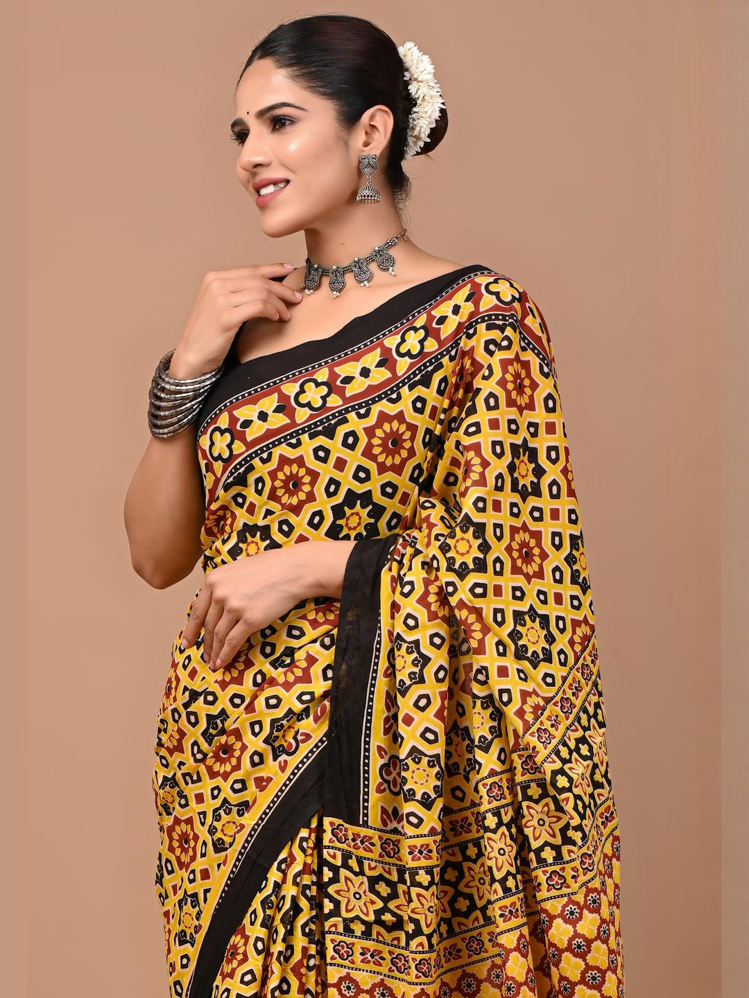 Crafts Moda Hand Block Printed Mulmul Cotton Saree