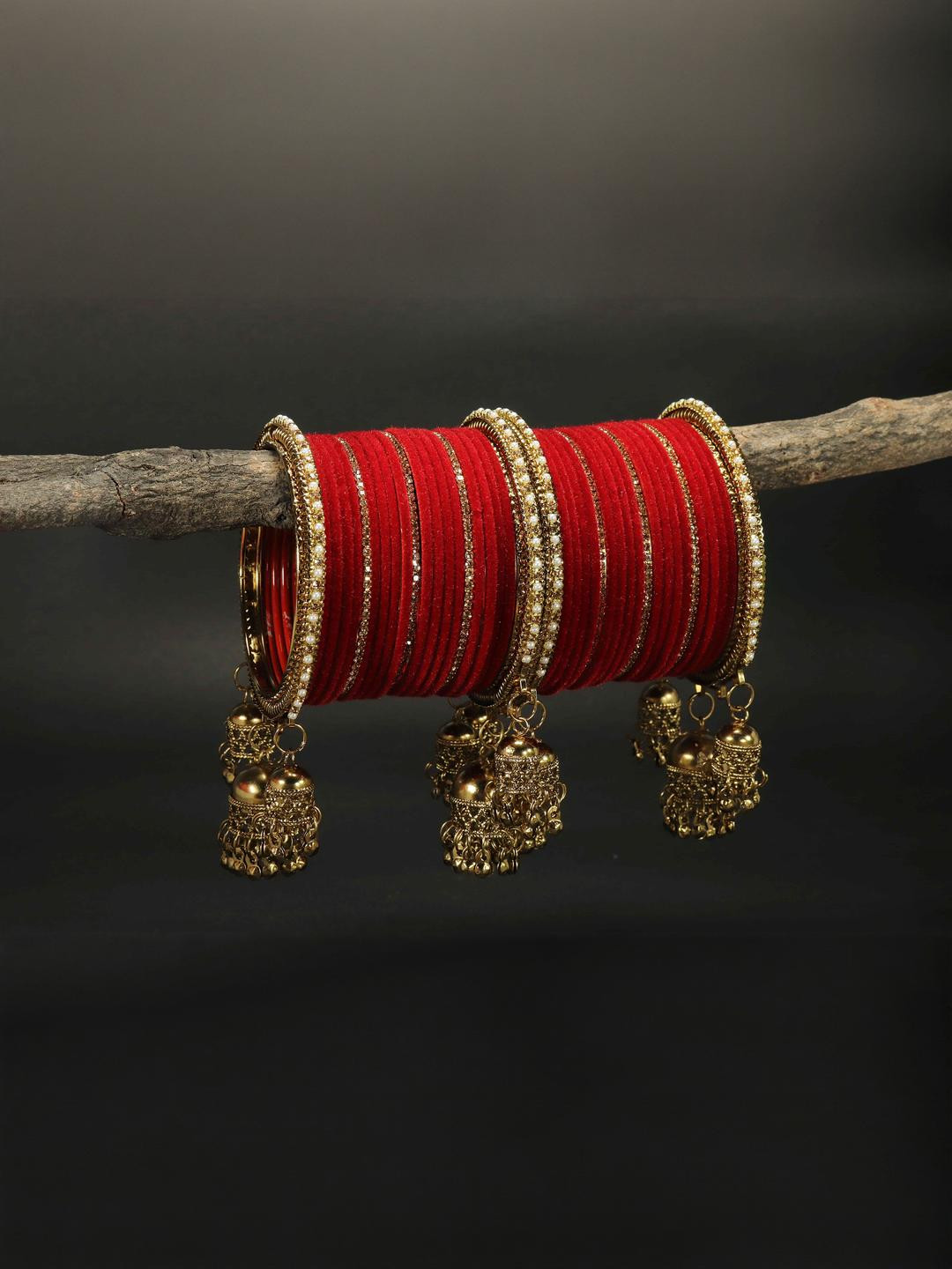 Amika Women Red Bangle