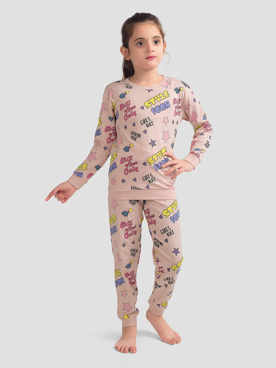 PLUM TREE Girls Chill Vibes Printed Round Neck Pure Cotton T-shirt & Joggers