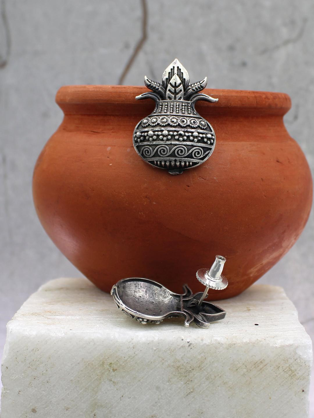 Gurjari Jewellers Antique Stud earrings intricate Kalash earring