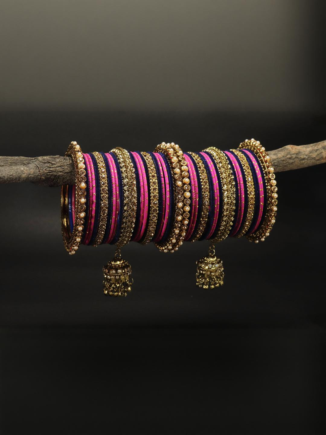 Amika Women Jhumka Latkan Ethnic Bangles Set