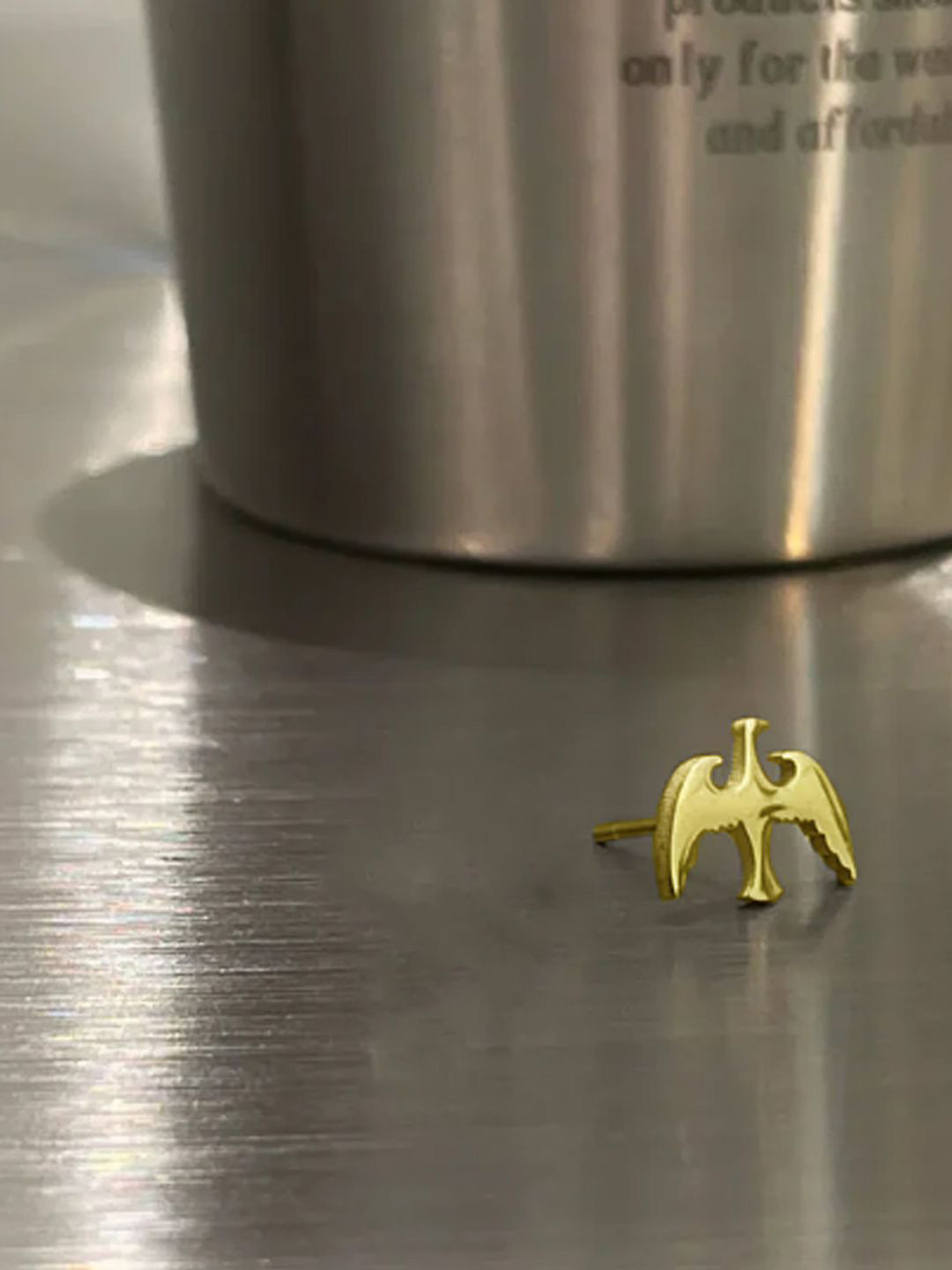 The Roadster Lifestyle Co. Men Brass-Plated Single-Piercing Animal Shaped Stud