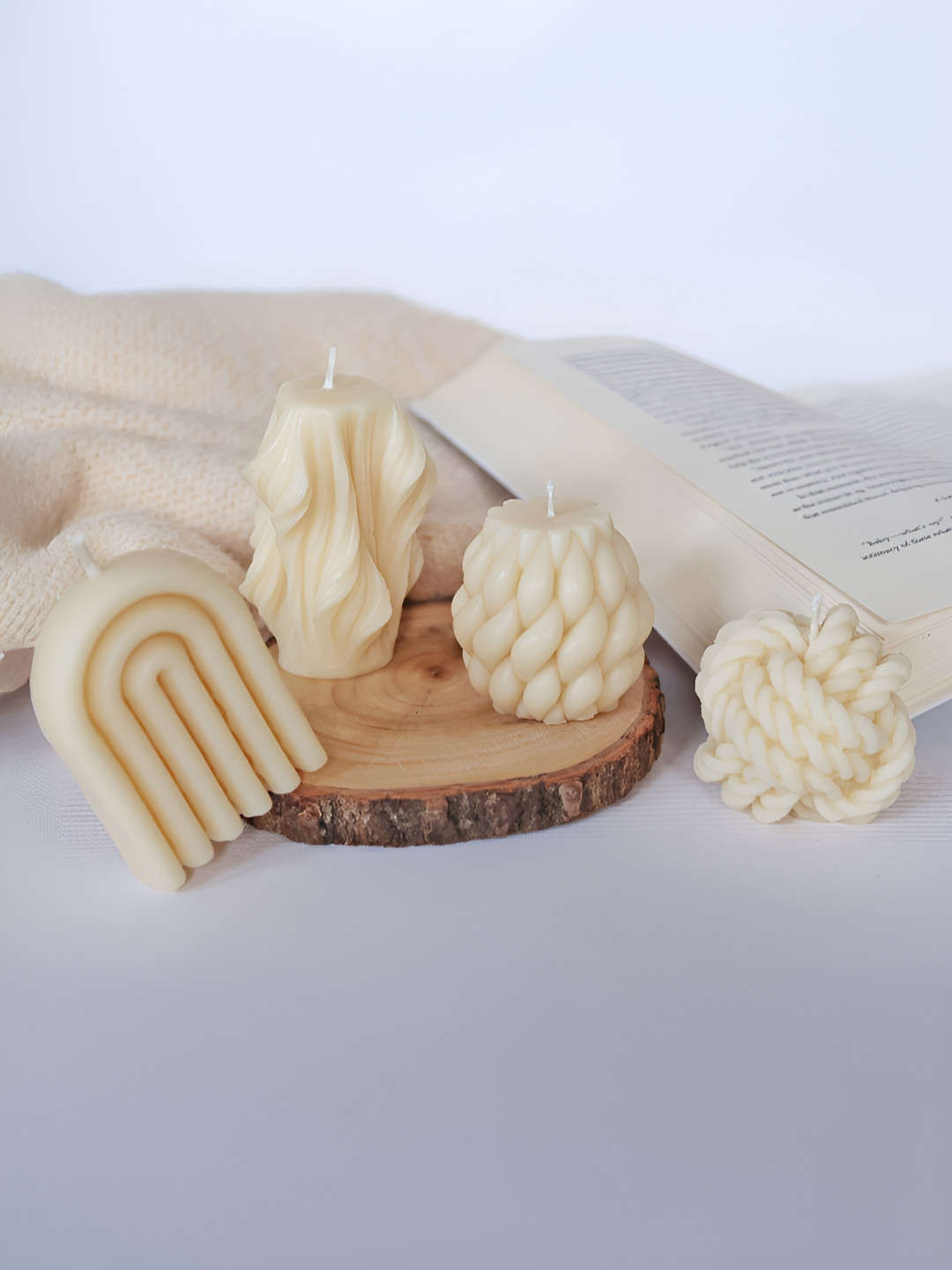 ENCEBIENCE Off White 4 Pcs Aesthetic Candles - Blue Ocean
