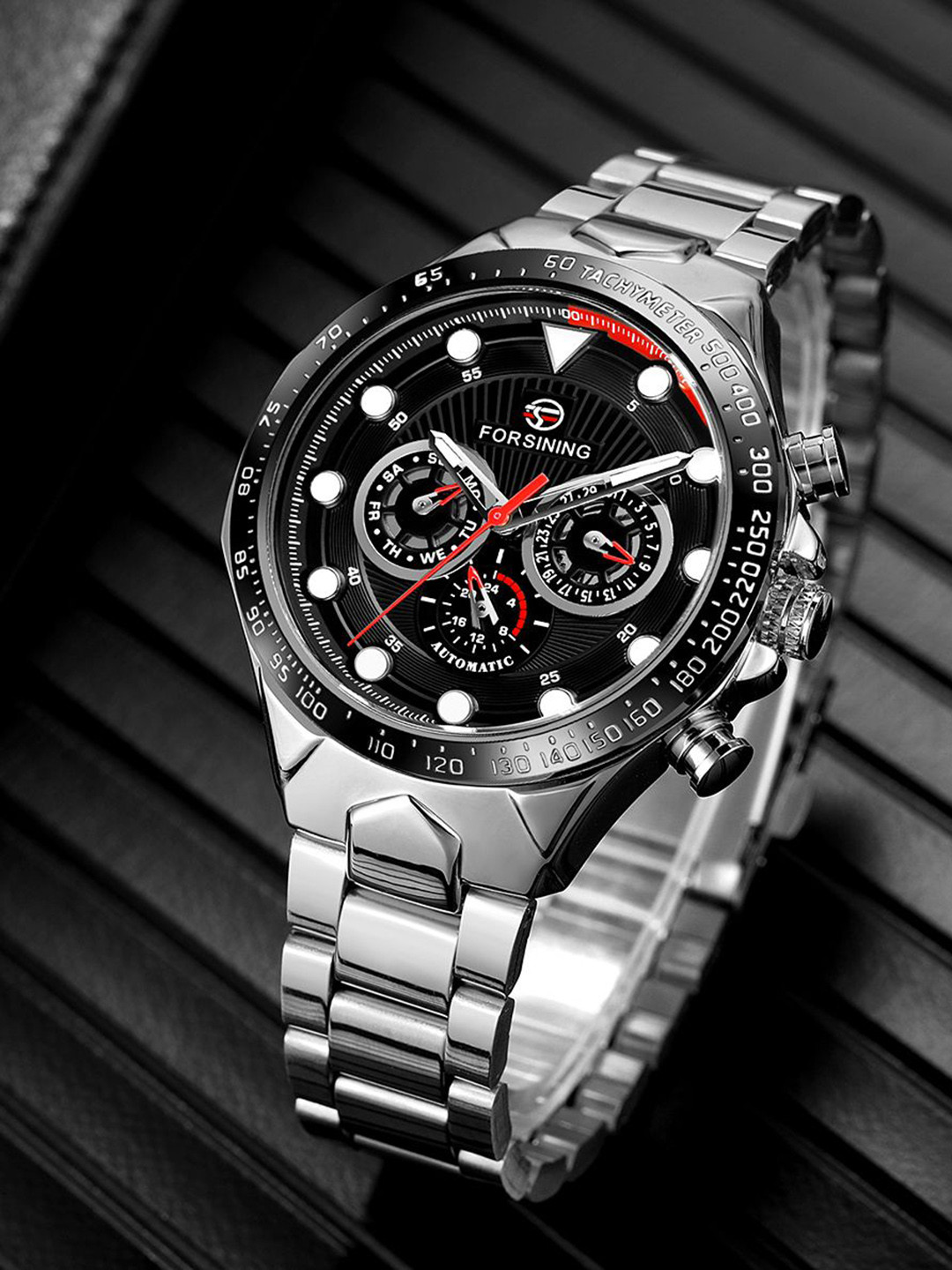 FORSINING Men Round Dial Watch With Stainless Steel Strap