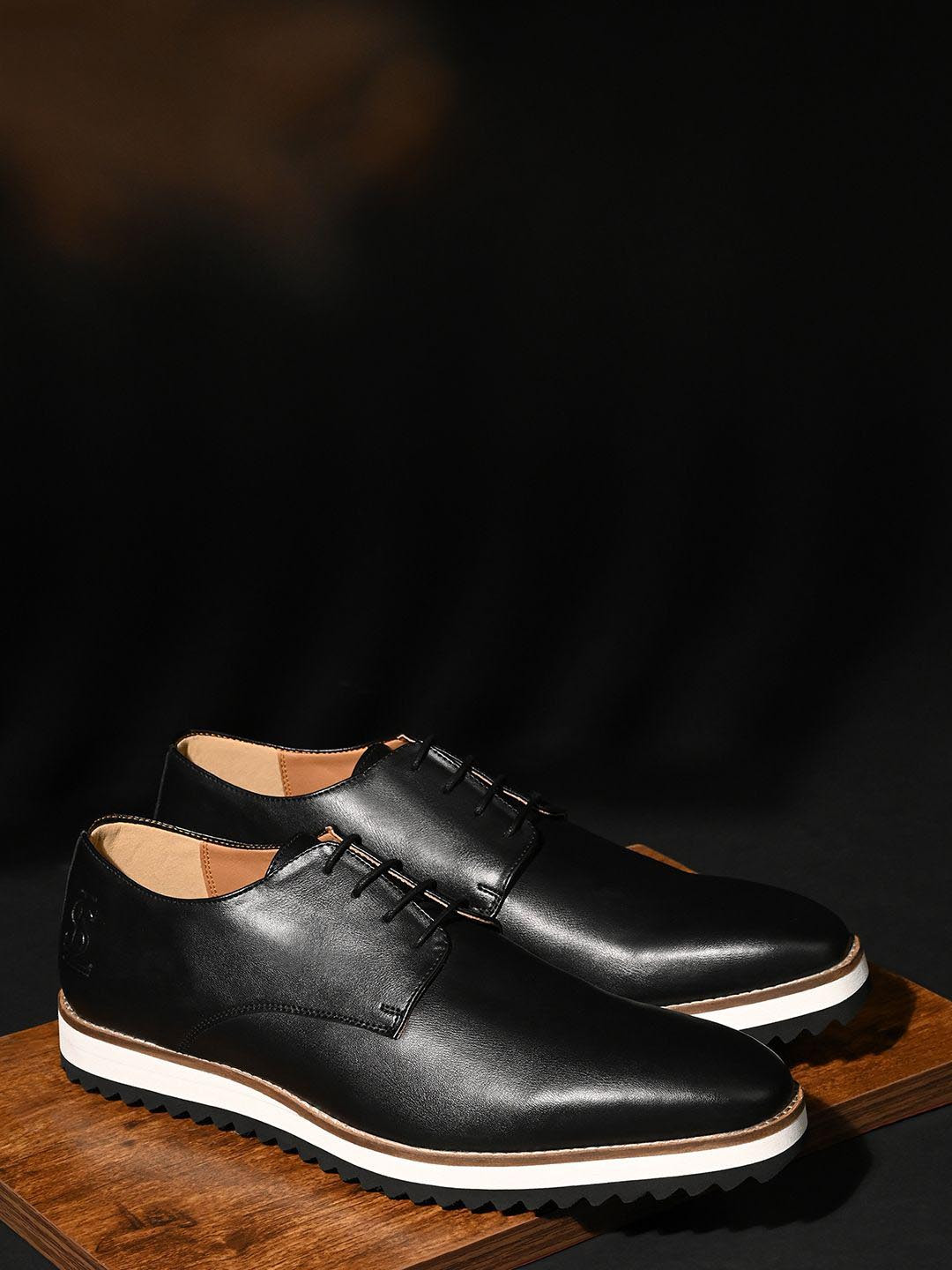LOUIS STITCH Men Jet Black Ultra Lightweight Derbys