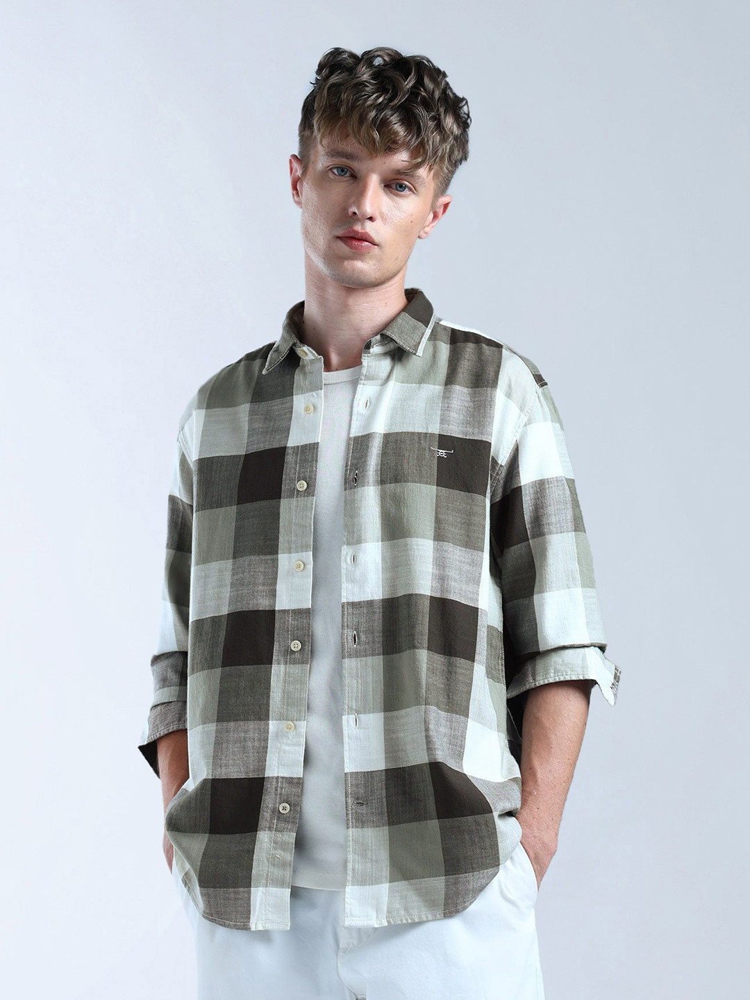 Flying Machine Buffalo Checked Spread Collar Casual Shirt