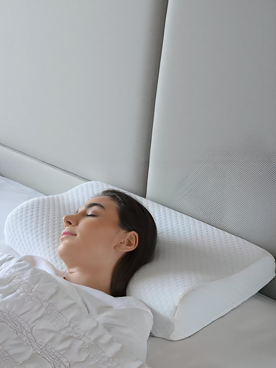 VIV-ATIQ Cervical Contour Memory Foam Orthopaedic Pillow