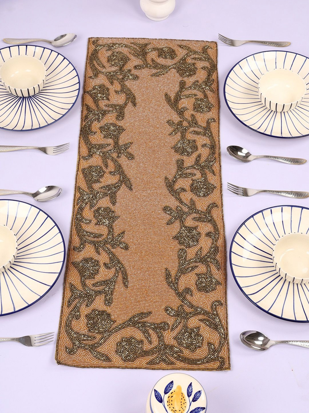 YWULY Brown & Peach-Coloured Embroidered Beaded Dining Table Runner