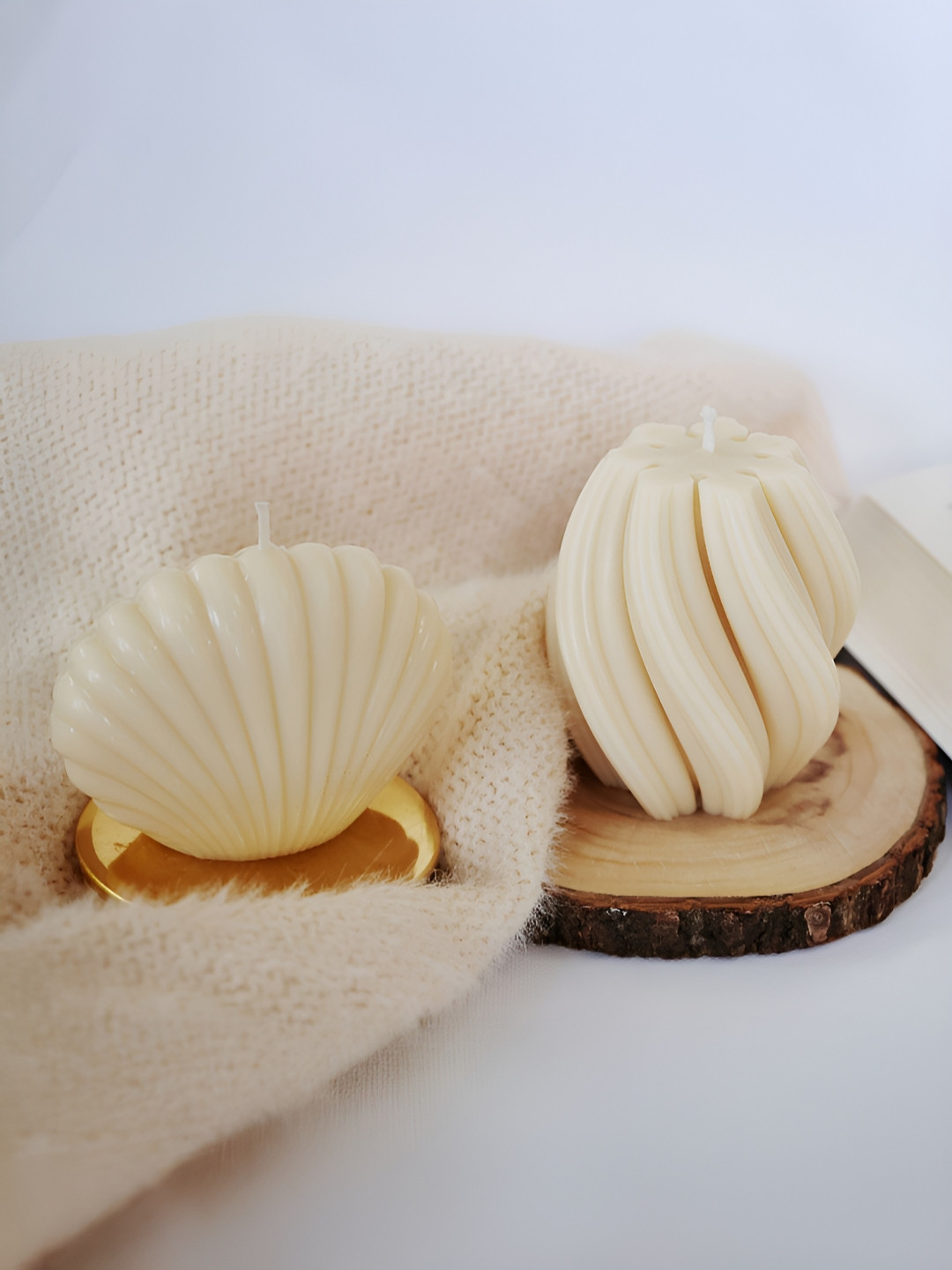 ENCEBIENCE 2 Pcs Off White Rotating Waves Swirl & Sea Shell Candles - Blue Ocean