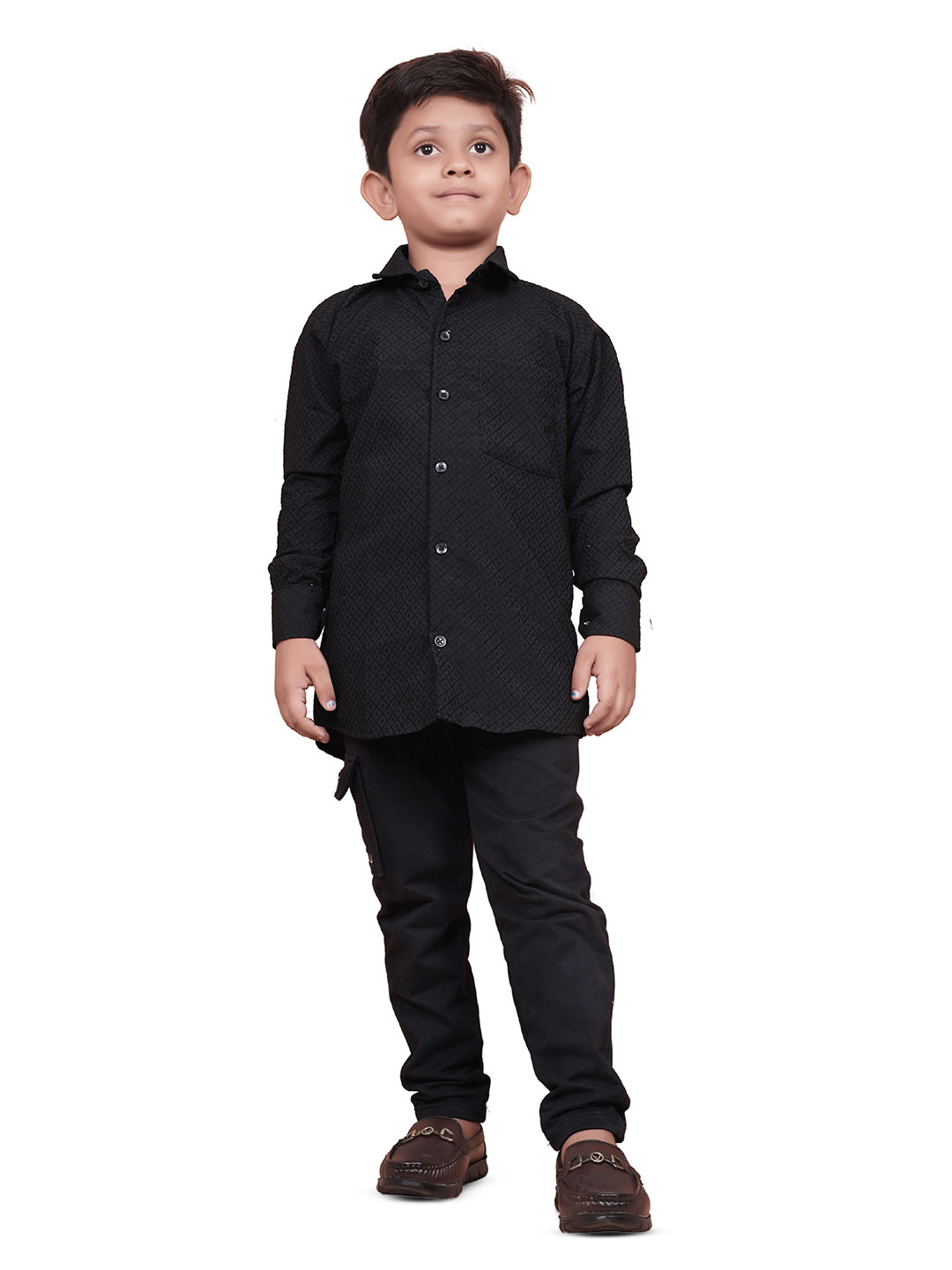 GUNJA FASHION Boys Comfort Geometric Printed Spread Collar Cotton Casual Shirt