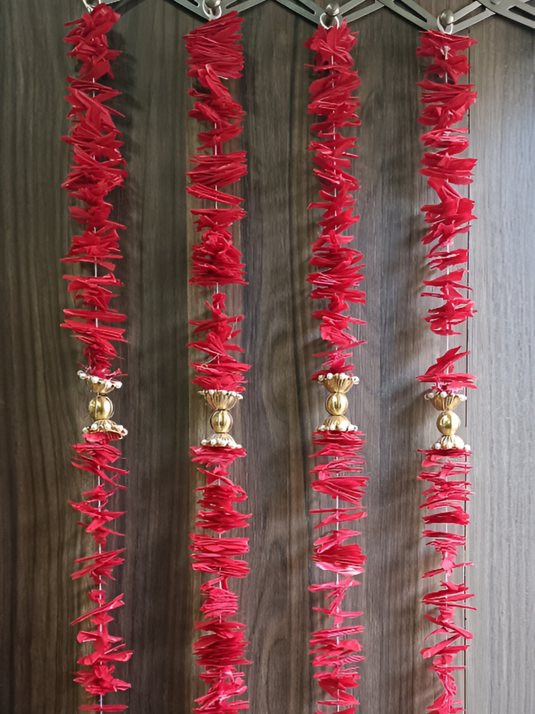 Nutts Red & Pink 4 Pieces Paper Gajra Hanging Garlands