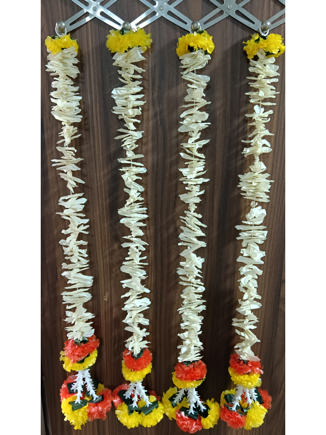 Nutts White & Yellow 4 Pieces Paper Gajra Hanging Garlands