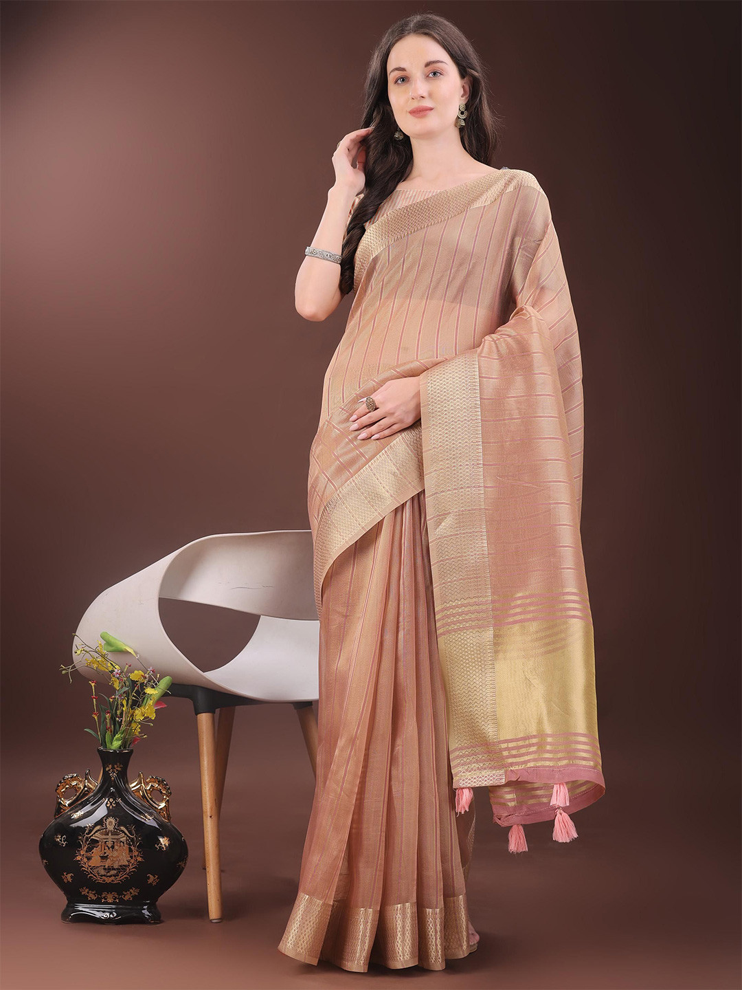 ALAGINI Striped Woven Deisign Zari Organza Saree with Blouse Piece