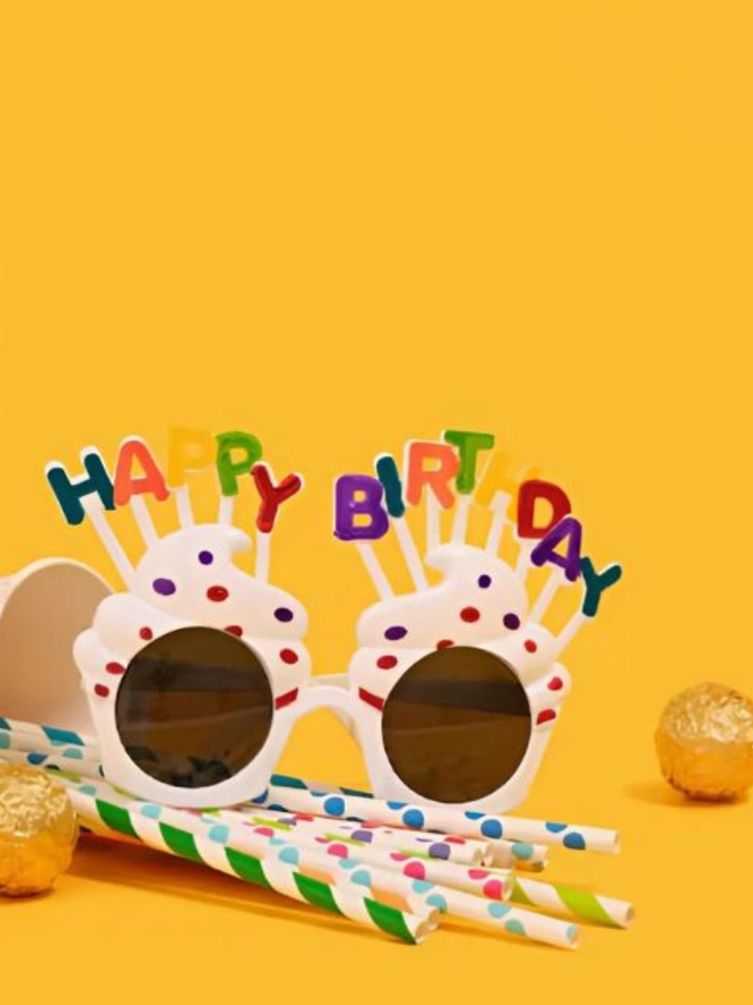 We3 Unisex Pack Of 4 Round Happy Birthday Sunglasses HBD goggles-random-PK4
