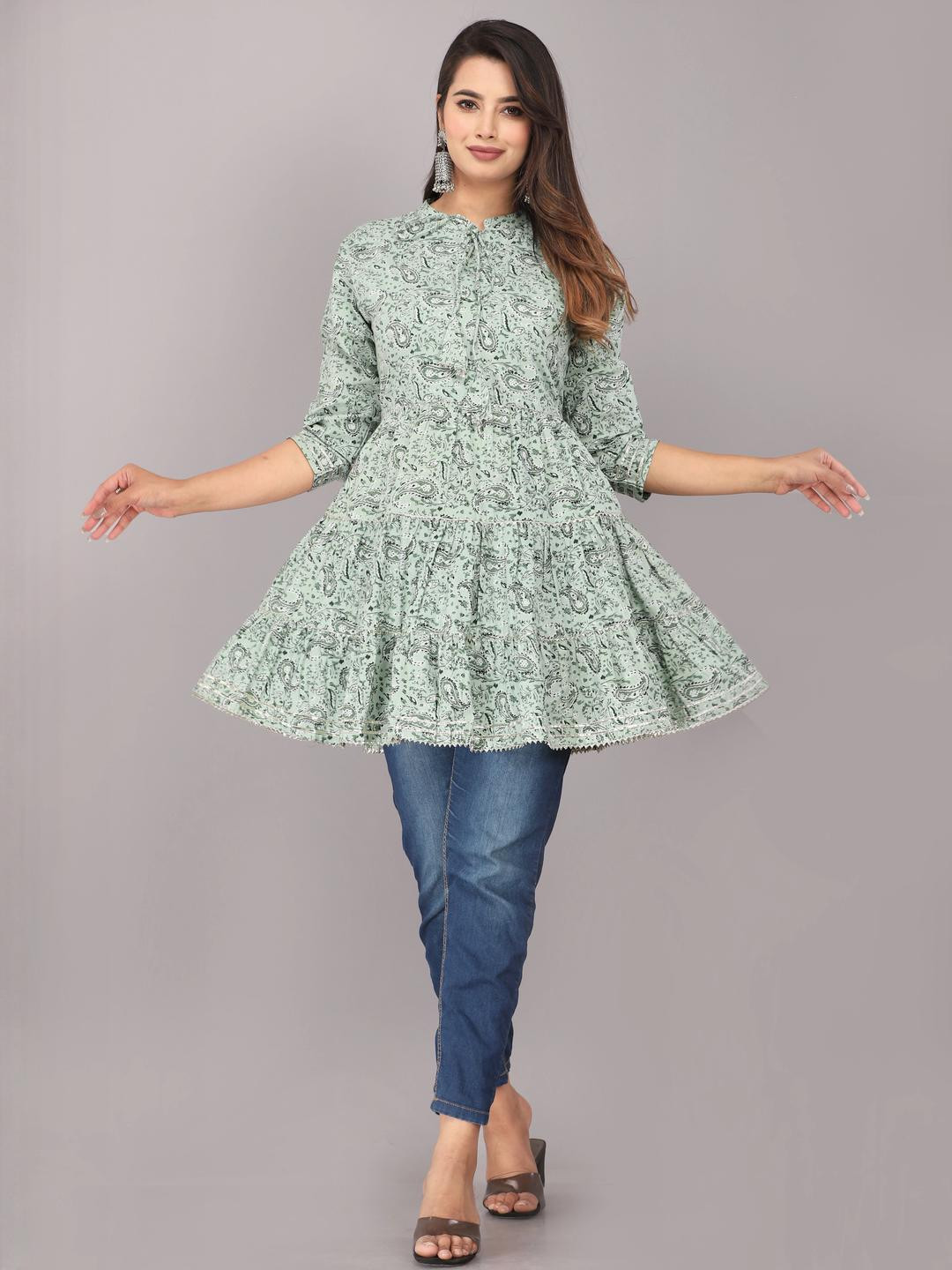 VIPY HANGER Women Multi Kurtas