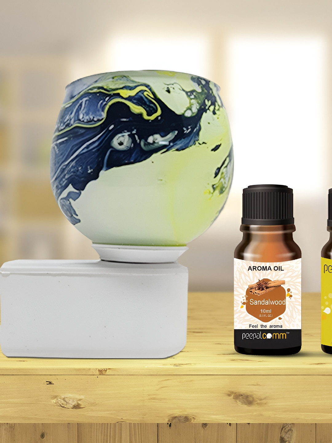 PEEPALCOMM Set Of 3 Marble-Printed Electric Aroma Oil Diffuser With Scented Oils